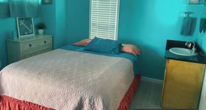 Casa By The Sea "Unit B"