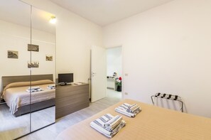 2 chambres, bureau, fer et planche à repasser, Wi-Fi
