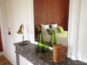 Premium Double Room, Ensuite, Pool View | 1 bedroom - Villa Marambat (Marambat)