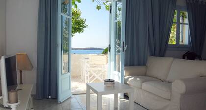 Sininen ja merinäkymä Maisonette