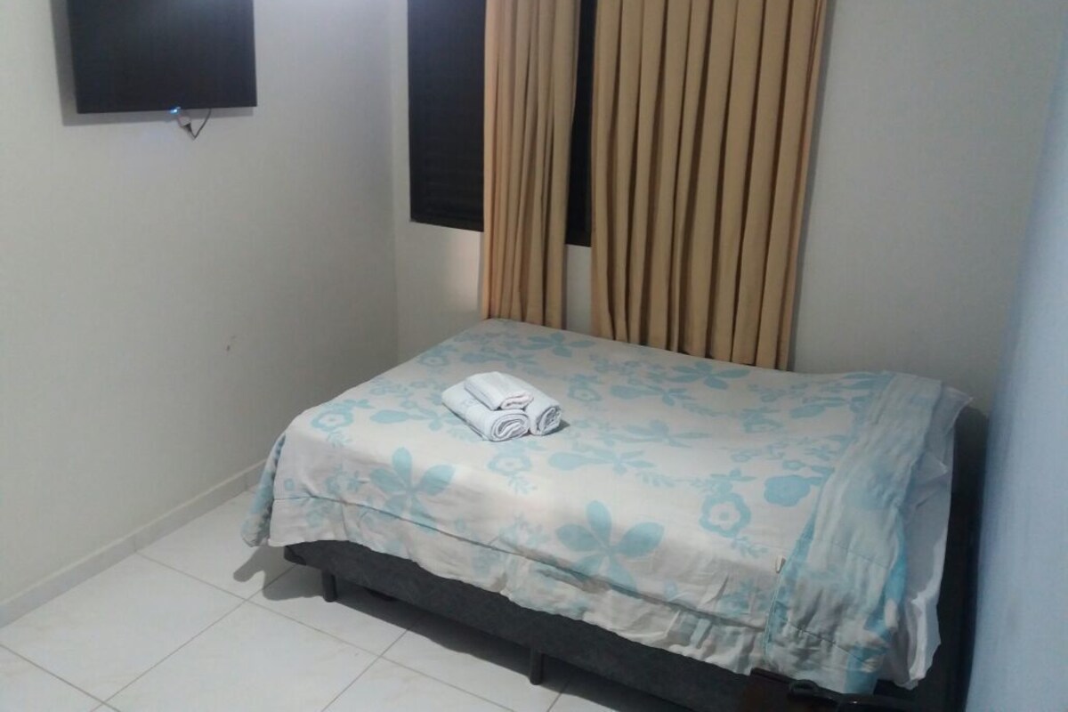 Chambre Simple, 1 lit une place | Minibar, bureau, rideaux occultants, Wi-Fi gratuit