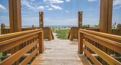Brand New Remodel ! Let's plan the family VACATION! Luxury Ocean Front Condo.
