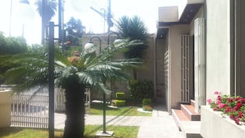 Enceinte de lâhĂ©bergement