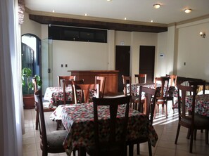 Restaurant - El Prado Hotel (Cochabamba)