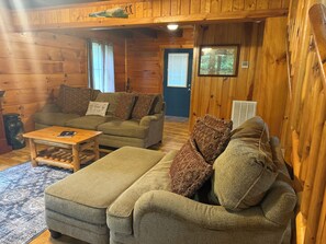 TV, fireplace - Winter Cabin with Private Hot Tub & Fire Pit  (Stanley)