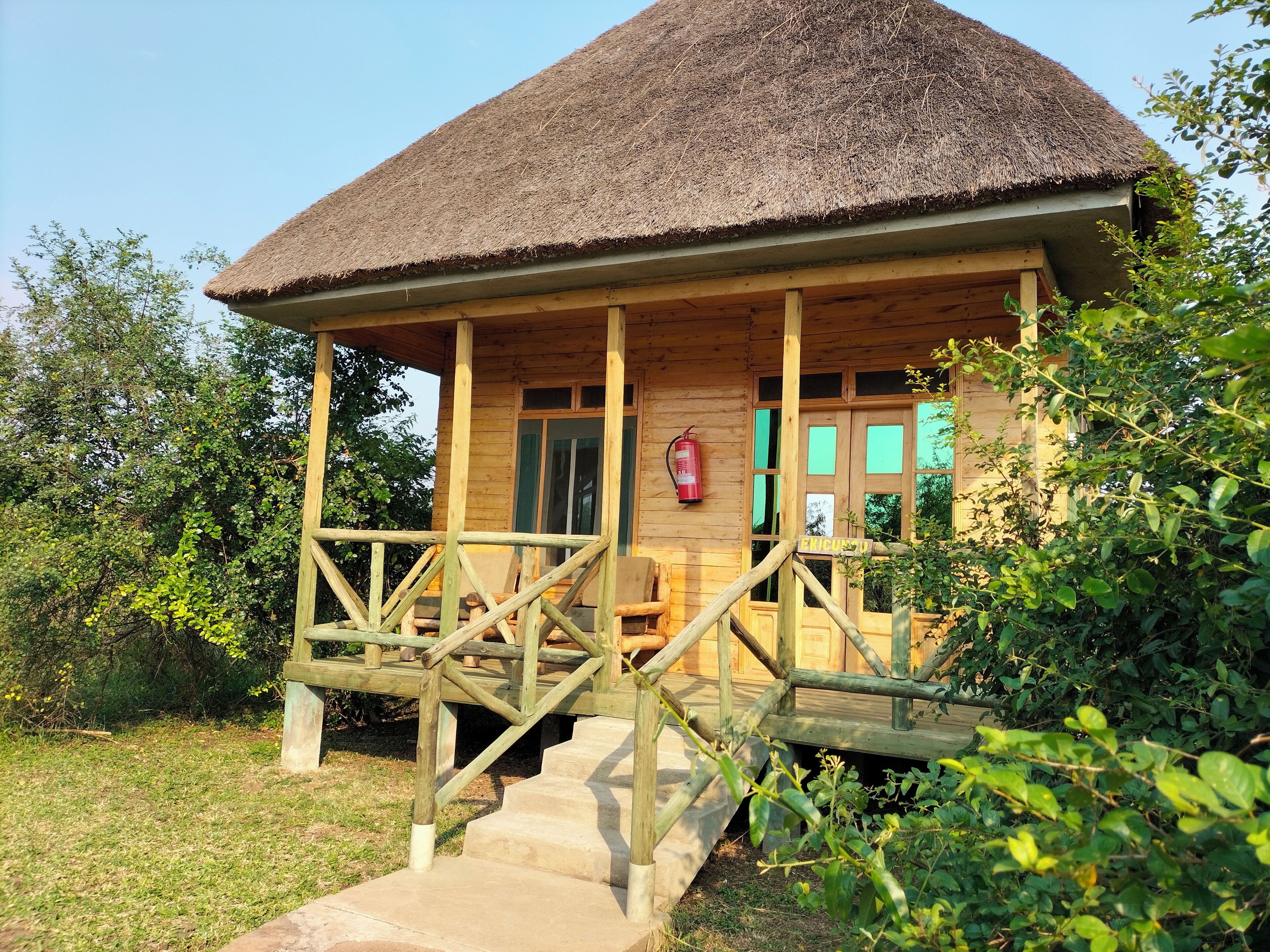 Habitación básica con 2 camas individuales, vista al jardín (Double or Twin) | Ropa de cama 