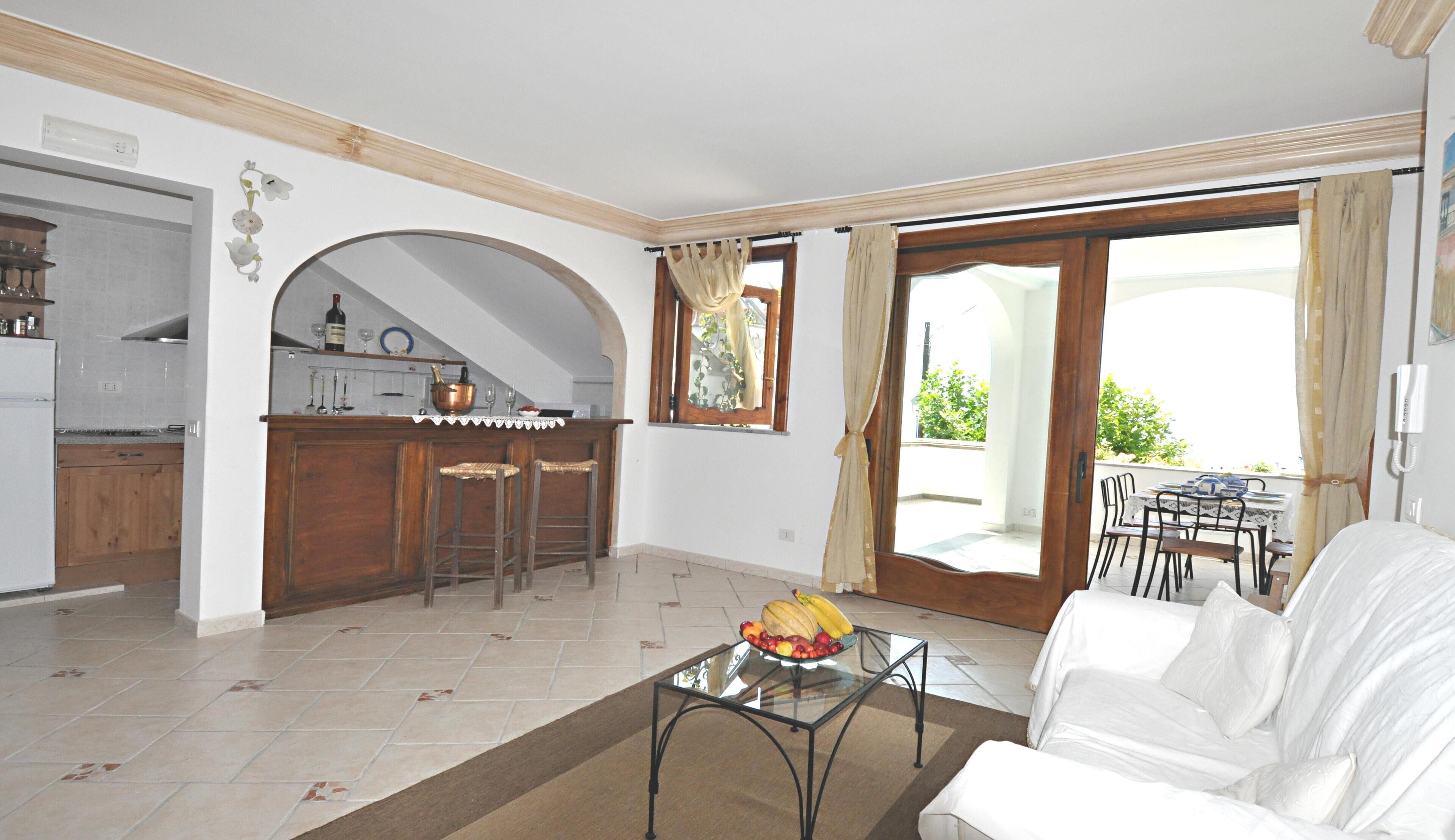 Smart TV, libri, stampante