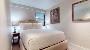 1 bedroom, iron/ironing board, free WiFi, bed sheets