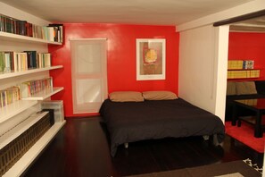 2 habitaciones, tabla de planchar con plancha y wifi gratis 