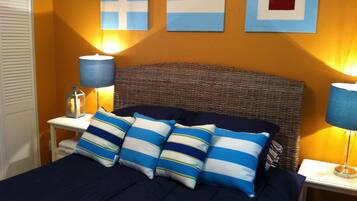 1 chambre, fer et planche Ă repasser, Wi-Fi gratuit, draps fournis