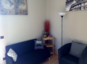 TV, books