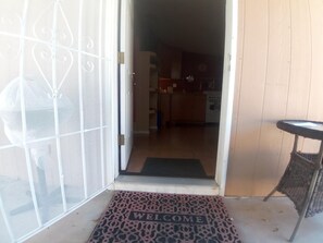 Exterior detail - Studio Apt in Tempe. Students/Traveling nurses. Sleeps 2. (TEMPE)