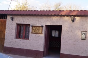 Pintu masuk hartanah