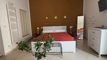 Habitación básica (Fenice) | Sábanas italianas Frette y ropa de cama de alta calidad