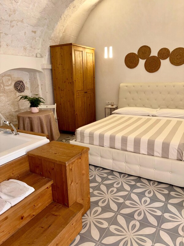 Nenetta Rooms - Monopoli