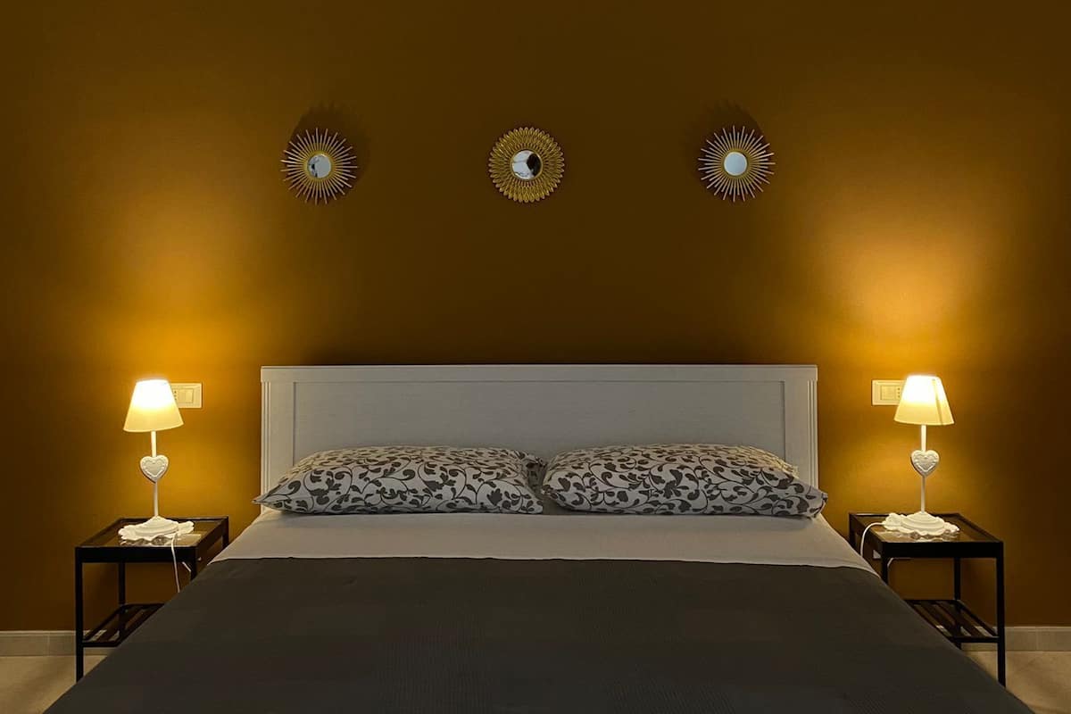 Basic Room (Fenice) | Frette Italian sheets, premium bedding, soundproofing