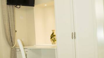 Traditional-Suite, 1 Schlafzimmer, Balkon (Maria Carolina d’Austria) | Zimmerausstattung