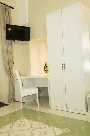 Traditionel suite - 1 soveværelse - balkon (Maria Carolina d’Austria) | Værelsesfacilitet