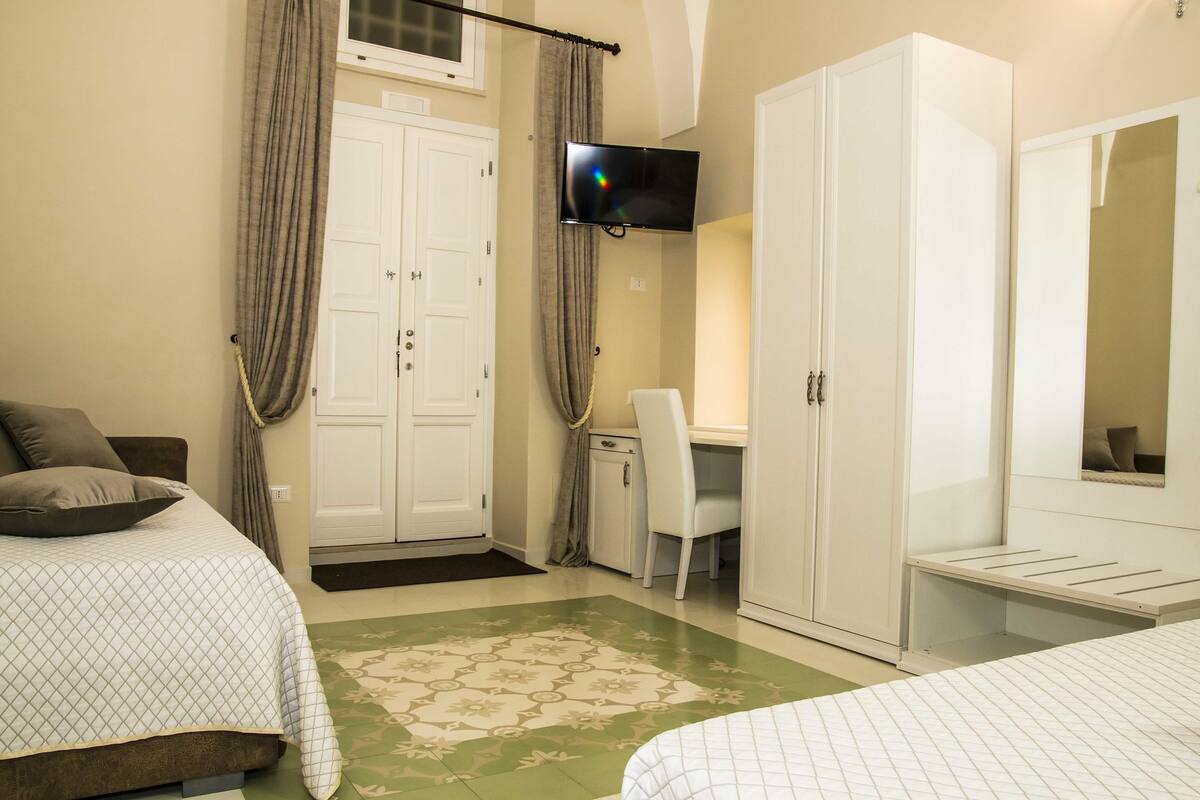 Traditional-Suite, 1 Schlafzimmer, Balkon (Maria Carolina d’Austria)