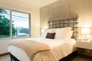 Departamento de lujo, 2 habitaciones, vista a la ciudad, torre | 2 habitaciones y ropa de cama de alta calidad 