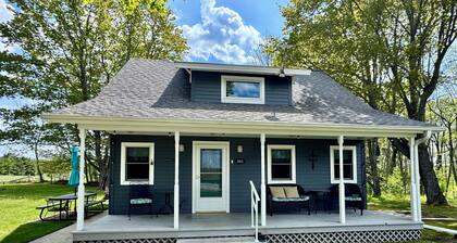 Ellison Bay tranquility close to Europe Lake, Newport State Park and Beach!