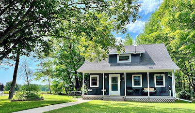 Ellison Bay tranquility close to Europe Lake, Newport State Park and Beach!