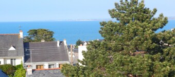 Grande maison familiale et confortable proximité commerces et plage