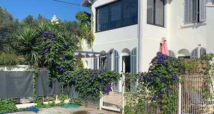 Charmantes Haus in Sackgasse in der Nähe von Strand und Stadtzentrum