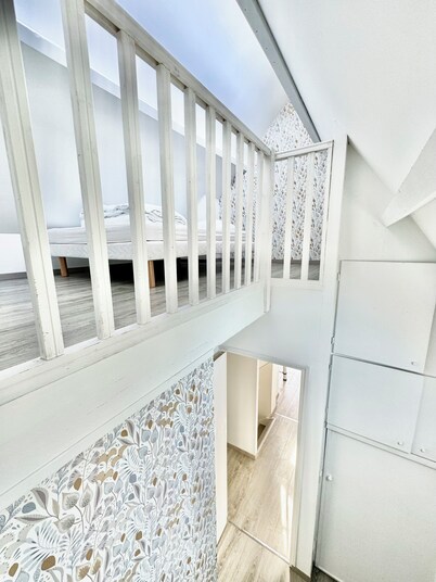 VILLA WITH PRIVATE HEATED AND OPEN SWIMMING POOL (MID-APRIL TO MID-SEPTEMBER)