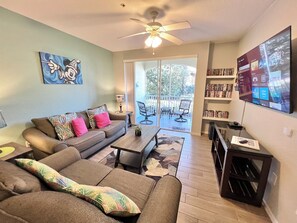 TV connectée, table de tennis de table