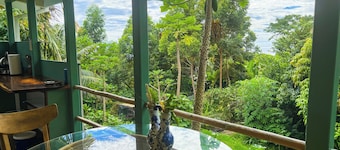 Gingerhill Farm Retreat. Commune with Nature In South Kona.