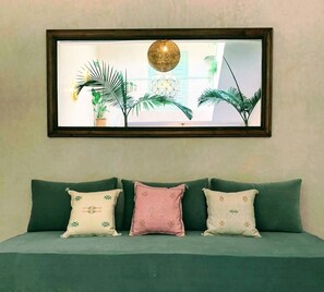 Interior - Riad with Outdoor Swimming Pools, walking distance to Jamaa El-Fna (Marrakech)