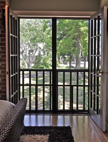 Kingston Carriage House Loft Apartment