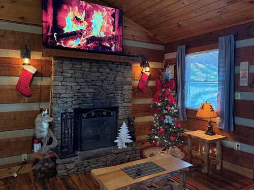 Gatlinburg, Pigeon Forge, Seviervile In The Heart Of These 3 Towns 