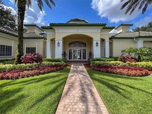 Exterior - 14-207 Close to Disney, Heated Pool, Gym, Tennis Court, Free WiFi (Kissimmee)