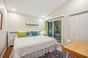 3 quartos, escrivaninha, berço de viagem, Wi-Fi de cortesia