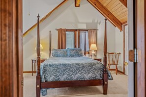 3 chambres, bureau, accès au Wi-Fi (inclus), literie fournie