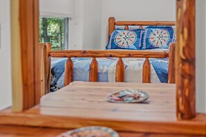 5 habitaciones, escritorio, wifi gratis y ropa de cama