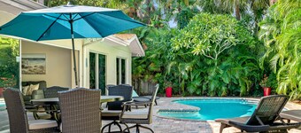 Gorgeous Vacation Dream Home with heated Pool