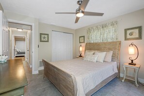 4 makuuhuonetta, silitysrauta/-lauta, vauvan matkasänky, ilmainen Wi-Fi