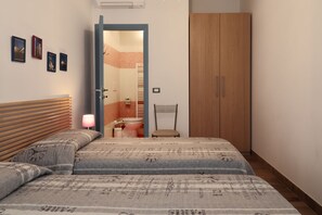 2 bedrooms, desk, iron/ironing board, travel cot