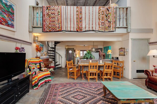 Interior - Spacious, Sunlit Adobe Casita #8 / B&B in the Heart of Historic Taos! (Taos)