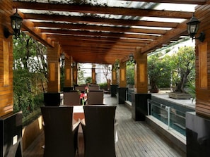 View from property - Gem Flower Jinyu Sunshine Hotel (Chengdu)