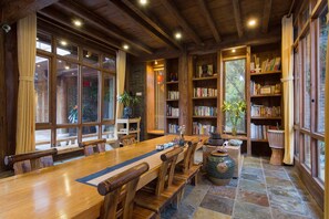 Sala de estar en el lobby