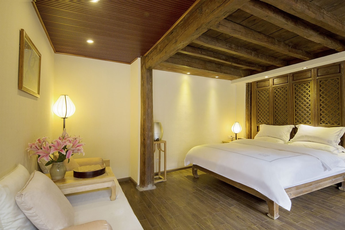 Garden View Room(Special Offer) | Desk, blackout drapes, soundproofing, free WiFi