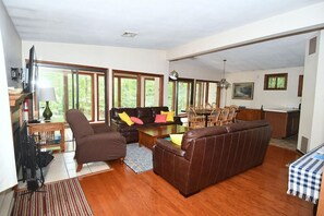 Luokittelematon kuva, 5 kautta 59, painike