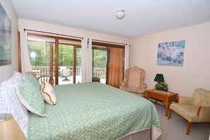 5 Schlafzimmer, Schreibtisch, kostenloses WLAN, Bettwäsche