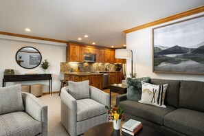 Flat-screen TV, fireplace