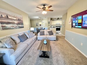 Smart-TV, Tischtennisplatte, Stereoanlage