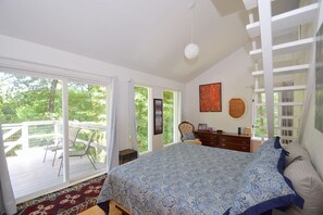 5 室のベッドルーム、デスク、WiFi (無料)、ベッドシーツ